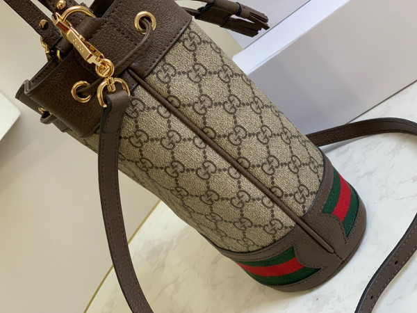 G*u*i ophidia gg bucket bag