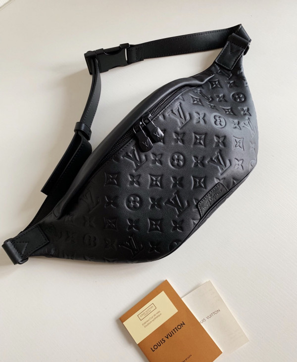 l0*is V*t0n discovery bumbag