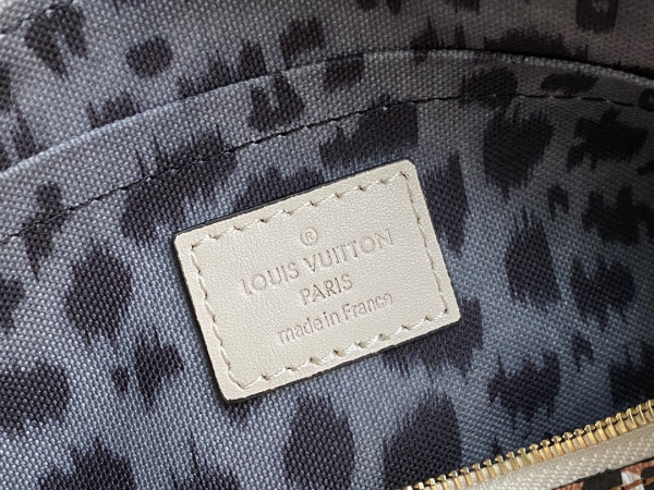 l0*is V*t0n neverfull mm