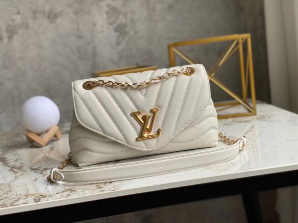 l0*is V*t0n new wave chain bag
