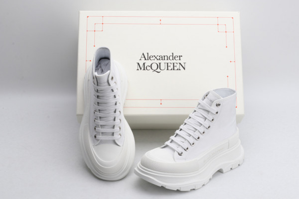 ale*d*r M*Q*en tread slick boot