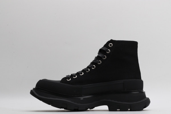 ale*d*r M*Q*en tread slick boot