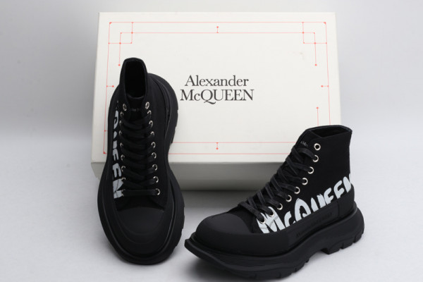 ale*d*r M*Q*en tread slick boot