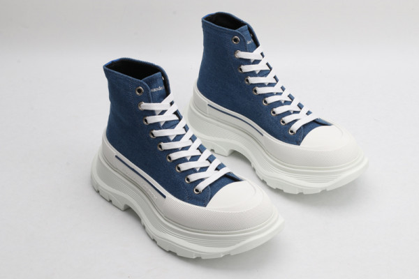 ale*d*r M*Q*en tread slick boot