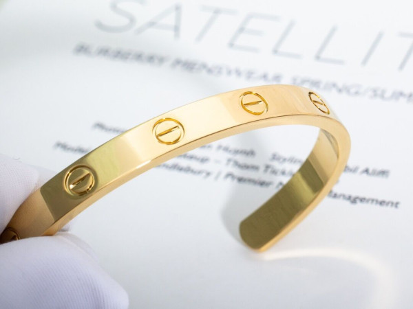 Ca*t*er bracelet
