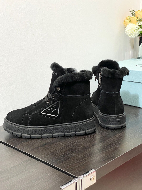 Pra*a boots