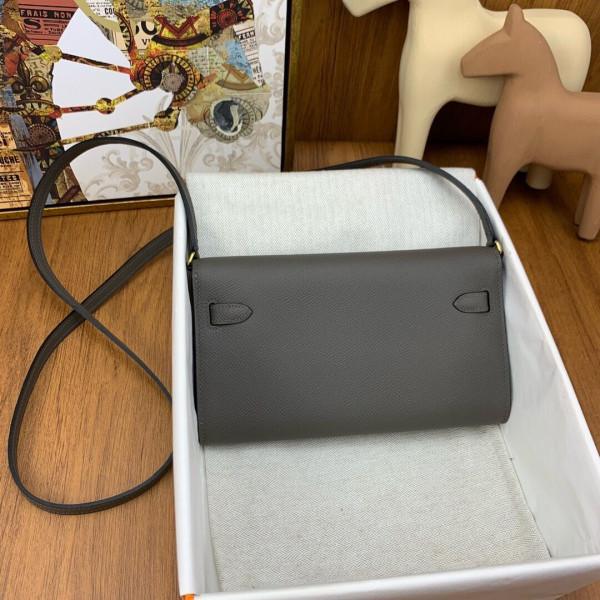 H**mes kelly classique to go wallet
