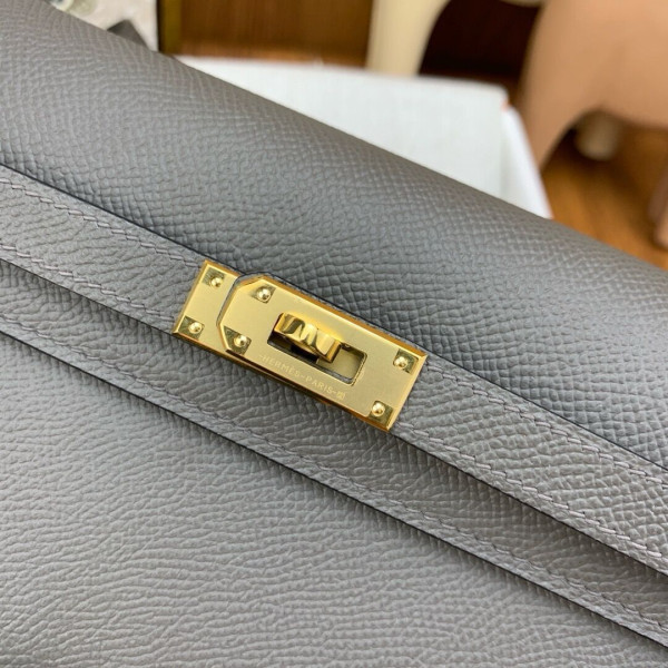 H**mes kelly classique to go wallet