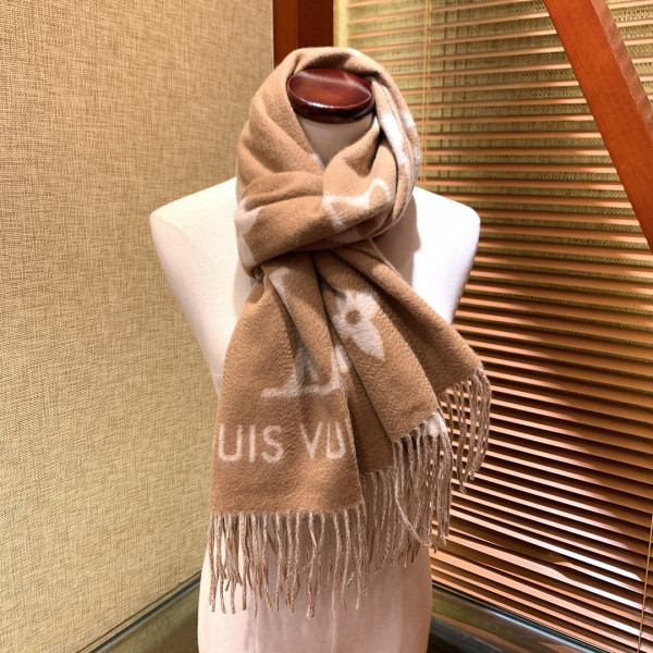l0*is V*t0n reykjavik scarf