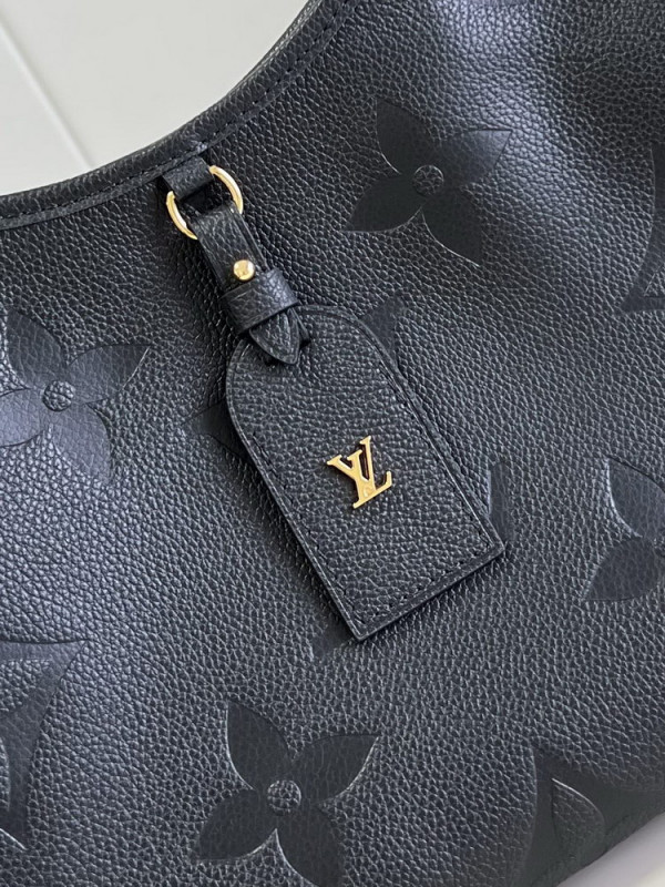 l0*is V*t0n carryall pm