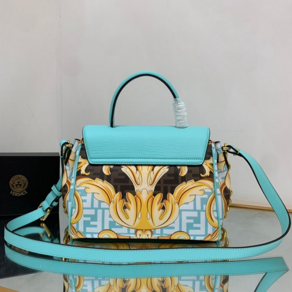F**di x versace la medusa