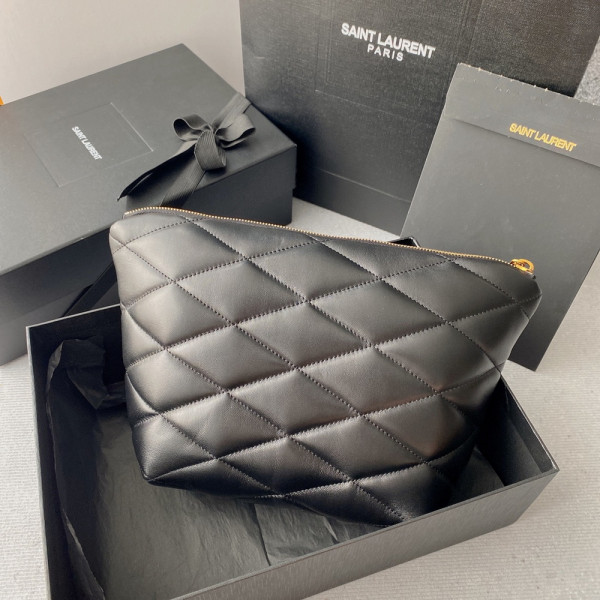 Y*L sade pouch in quilted lambskin