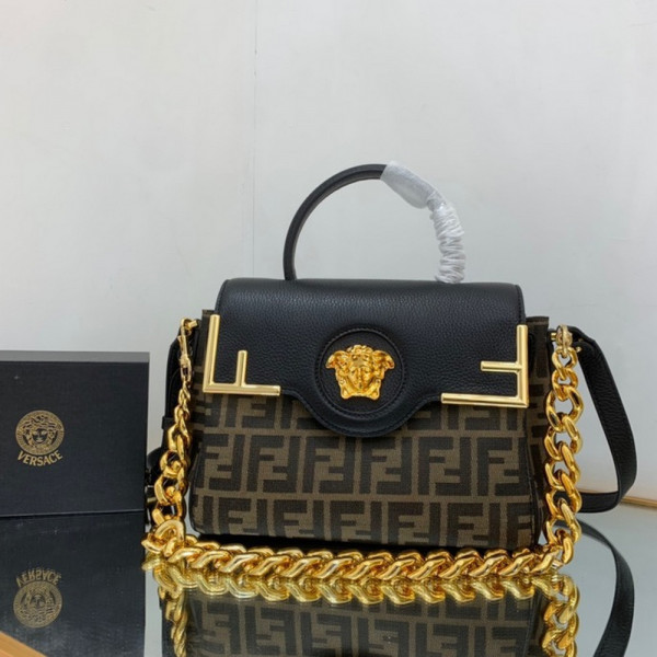 F**di x versace la medusa