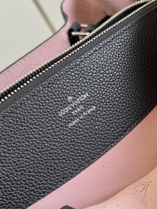l0*is V*t0n bella tote
