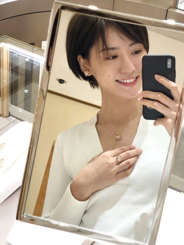 B*l*ai necklace