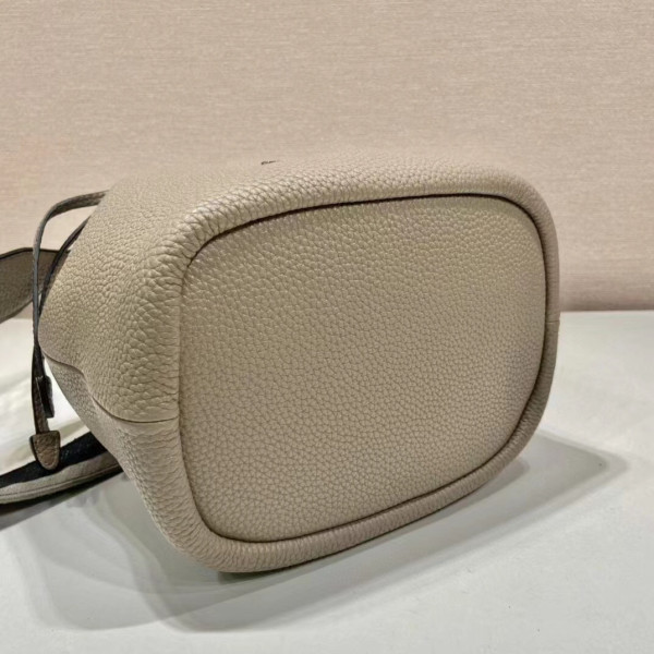 Pra*a  leather bucket bag