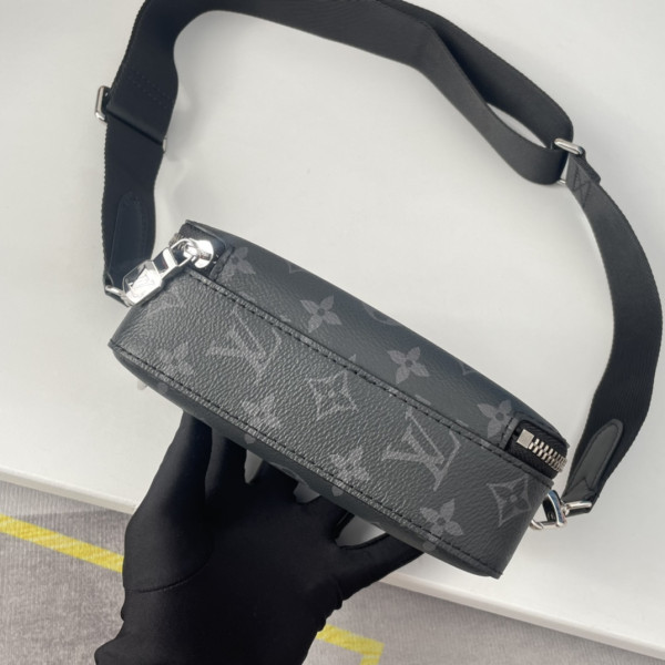 l0*is V*t0n alpha wearable wallet