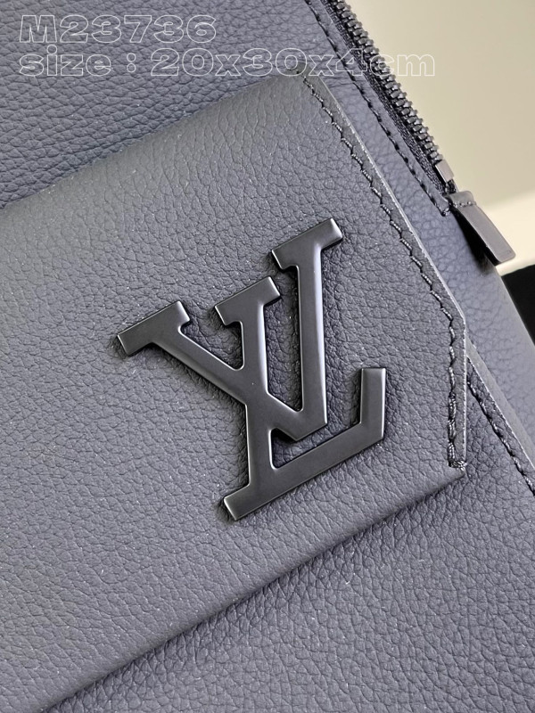 l0*is V*t0n pilot slingbag