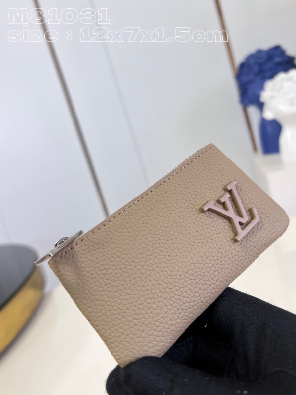 l0*is V*t0n key pouch
