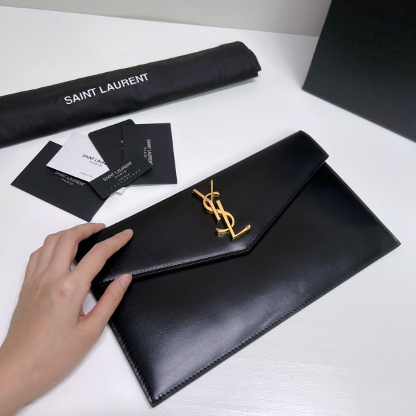 Y*L uptown pouch