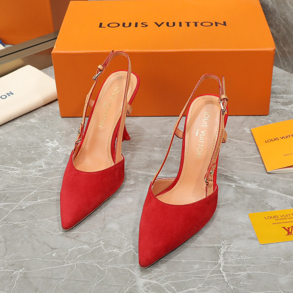 l0*is V*t0n heels