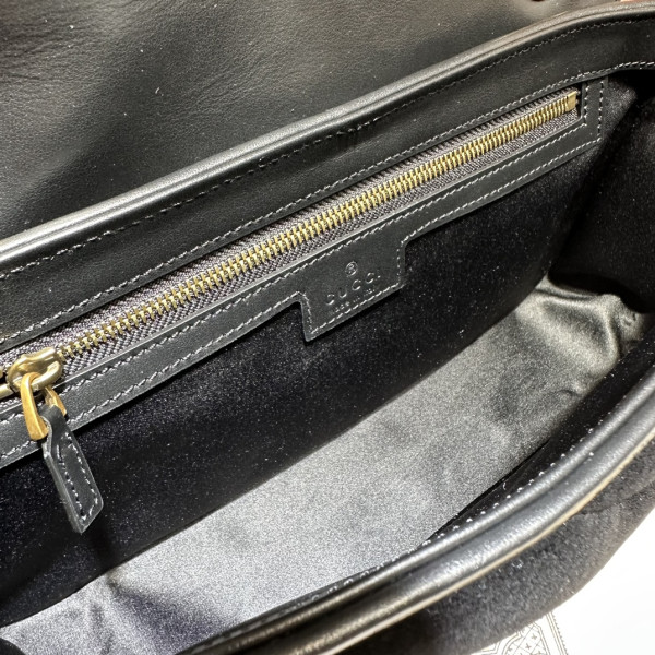 G*u*i gg marmont small shoulder bag