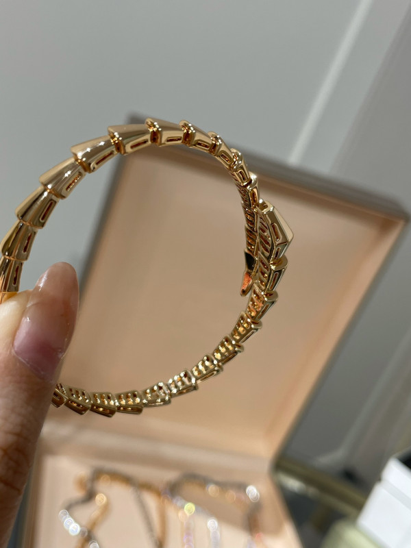 B*l*ai bracelet