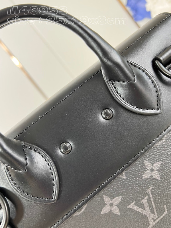 l0*is V*t0n steamer wearable wallet-25*19*8cm