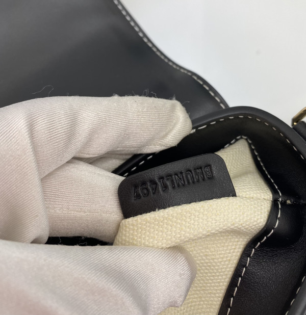 B**rry note crossbody bag-25-8.5-18cm