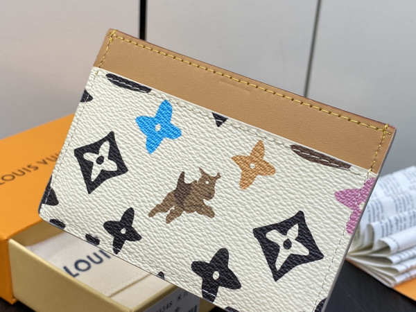 l0*is V*t0n card holder-11*7*0.5cm