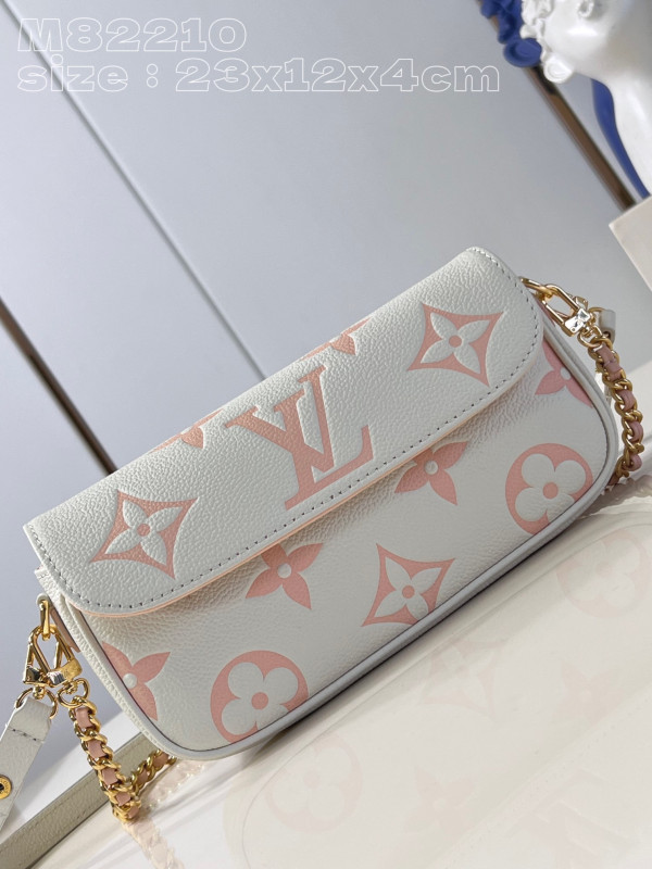 l0*is V*t0n wallet on chain ivy-23.5*12*4.3cm