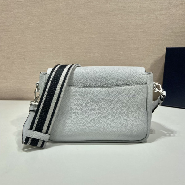 Pra*a leather shoulder bag-23*18*9cm