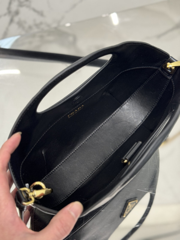 Pra*a crossbody bag 1ba421-32*19*4.5cm