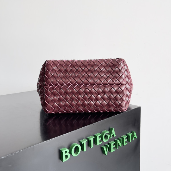 bo*te*ga Ve*ne*ta mini cabat-22*6.5*15.5cm