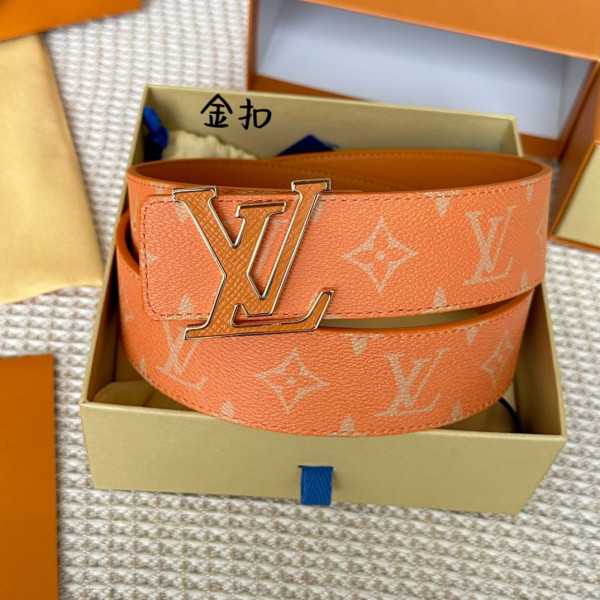 l0*is V*t0n belt