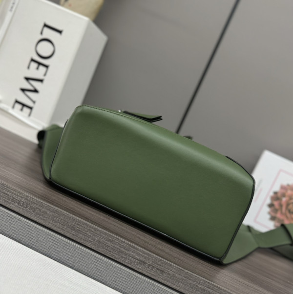 Lowee Small Puzzle Bag-24*16*10.5cm