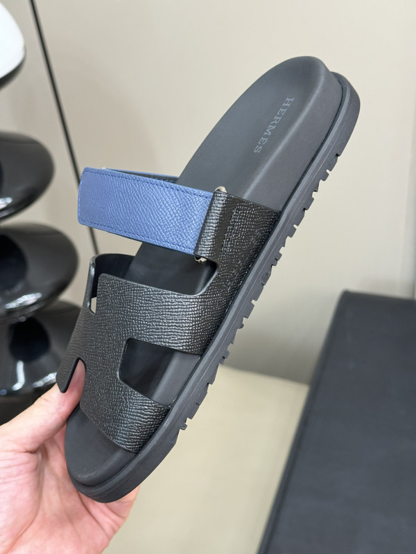 H**mes sandal