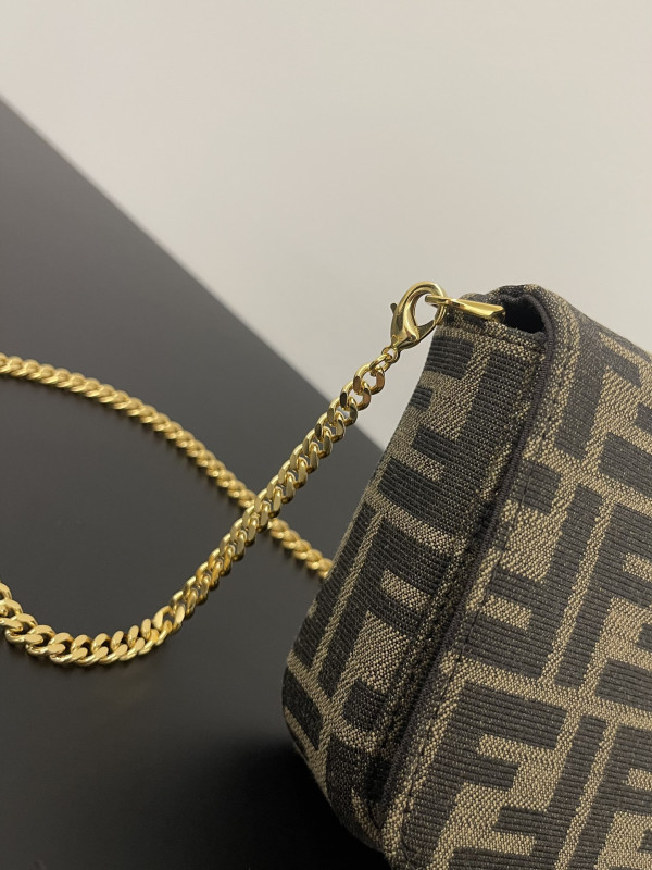 F**di graphy bag-22*5*11cm