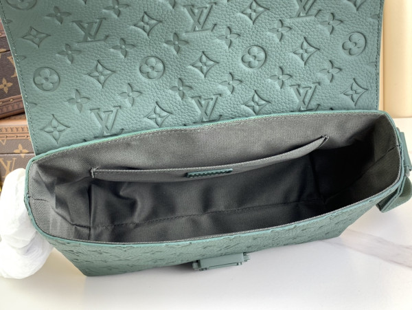 l0*is V*t0n s-cape messenger-28*16*10cm