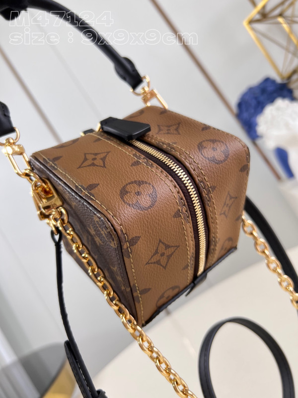 l0*is V*t0n dice bag-9.5*9.5*9.5cm