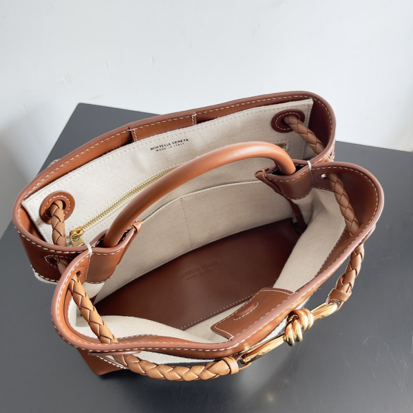 bo*te*ga Ve*ne*ta small  andiamo-25*22*10.5cm