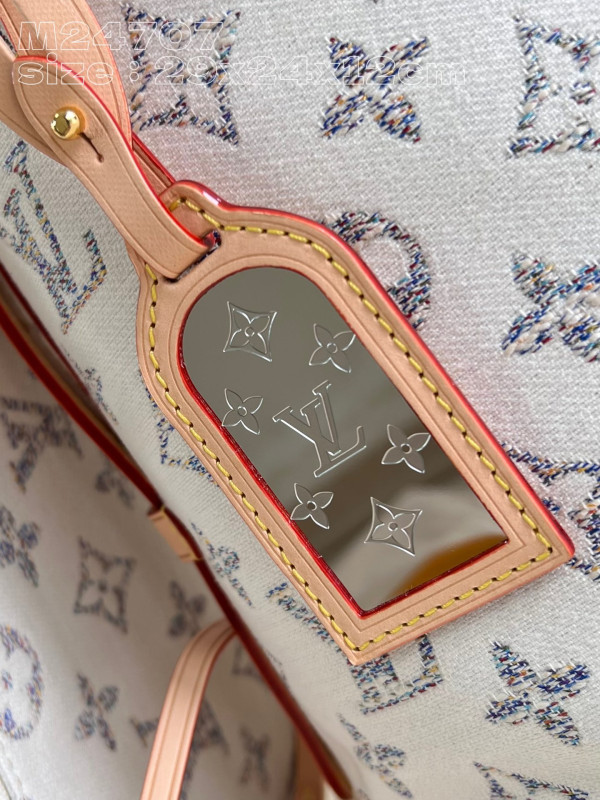 l0*is V*t0n carryall pm-29*24*12cm