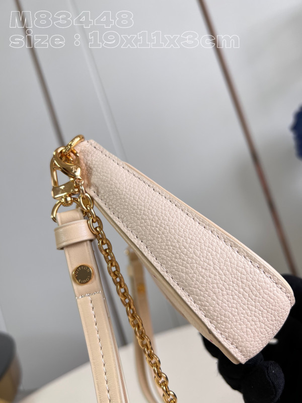 l0*is V*t0n easy pouch on strap