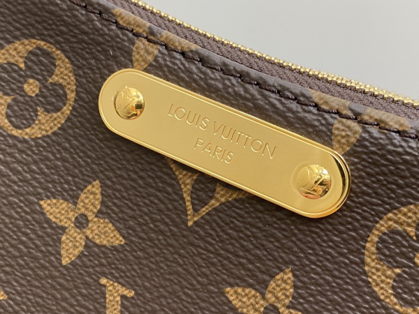 l0*is V*t0n liv pochette double -24.5*13.5*6.5cm