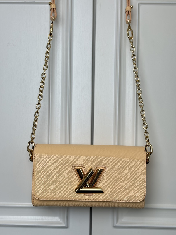 l0*is V*t0n twist-23.5*12*7 cm