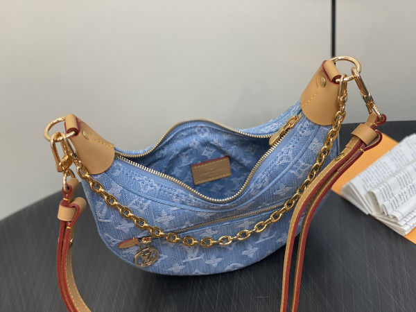 l0*is V*t0n loop-23*13*6cm