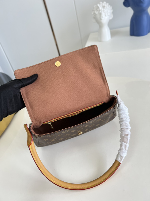 l0*is V*t0n looping bag-24x21x9cm