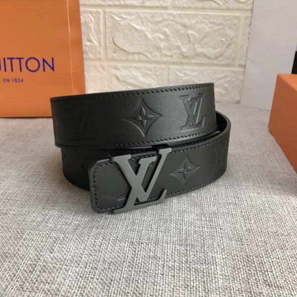 l0*is V*t0n belt