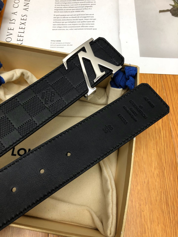 l0*is V*t0n belt