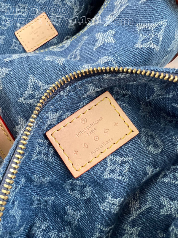l0*is V*t0n papillon trunk